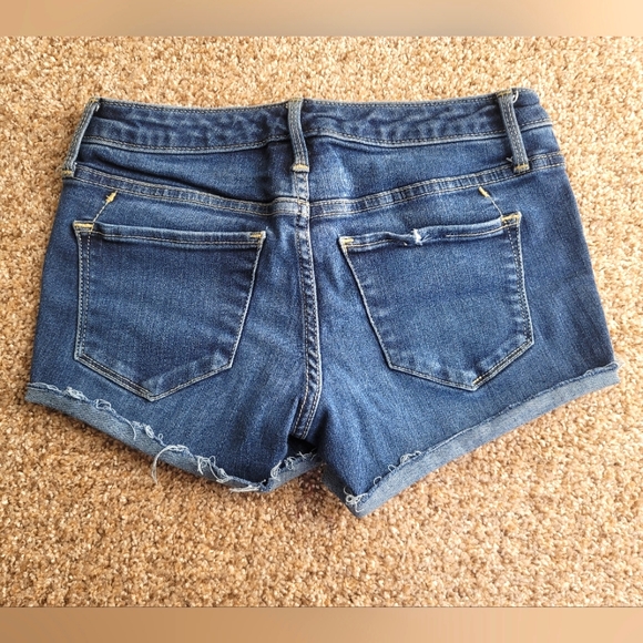 Blue Denim Mid-Rise Shorts - Picture 2 of 3
